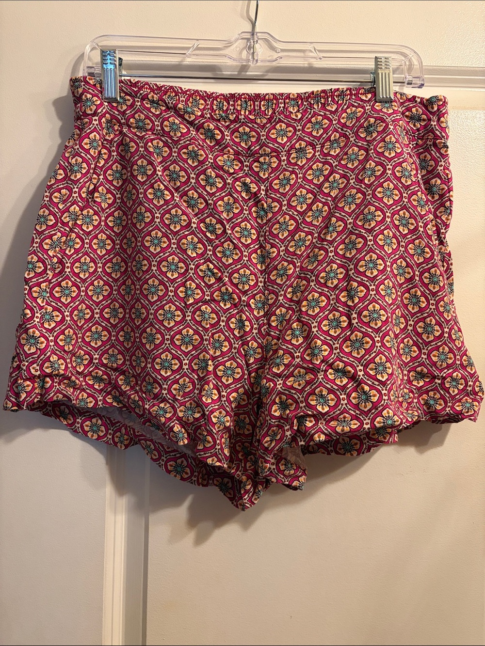 Old Navy Pink Floral-Pattern High-Waist Women's Shorts